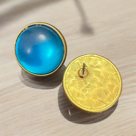 Vintage Pierced Earrings Costume Jewelry Gold Tone Sky Blue Button Center - Picture 2 of 2